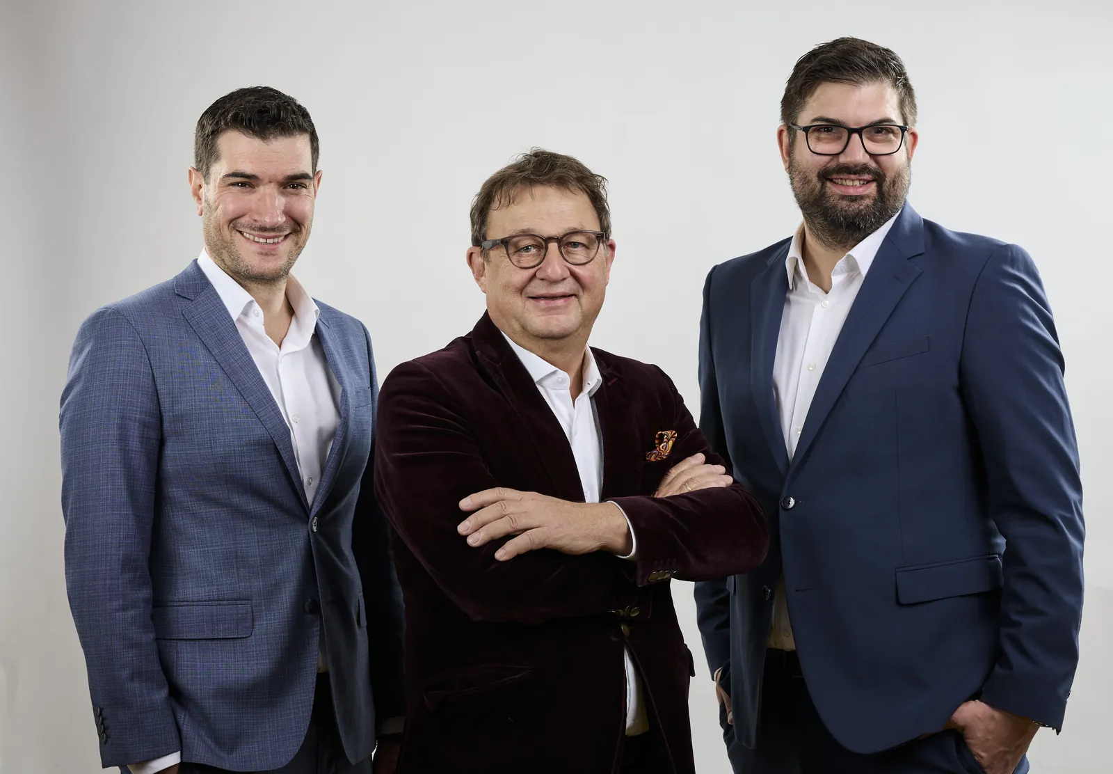 DIALOG relations Team